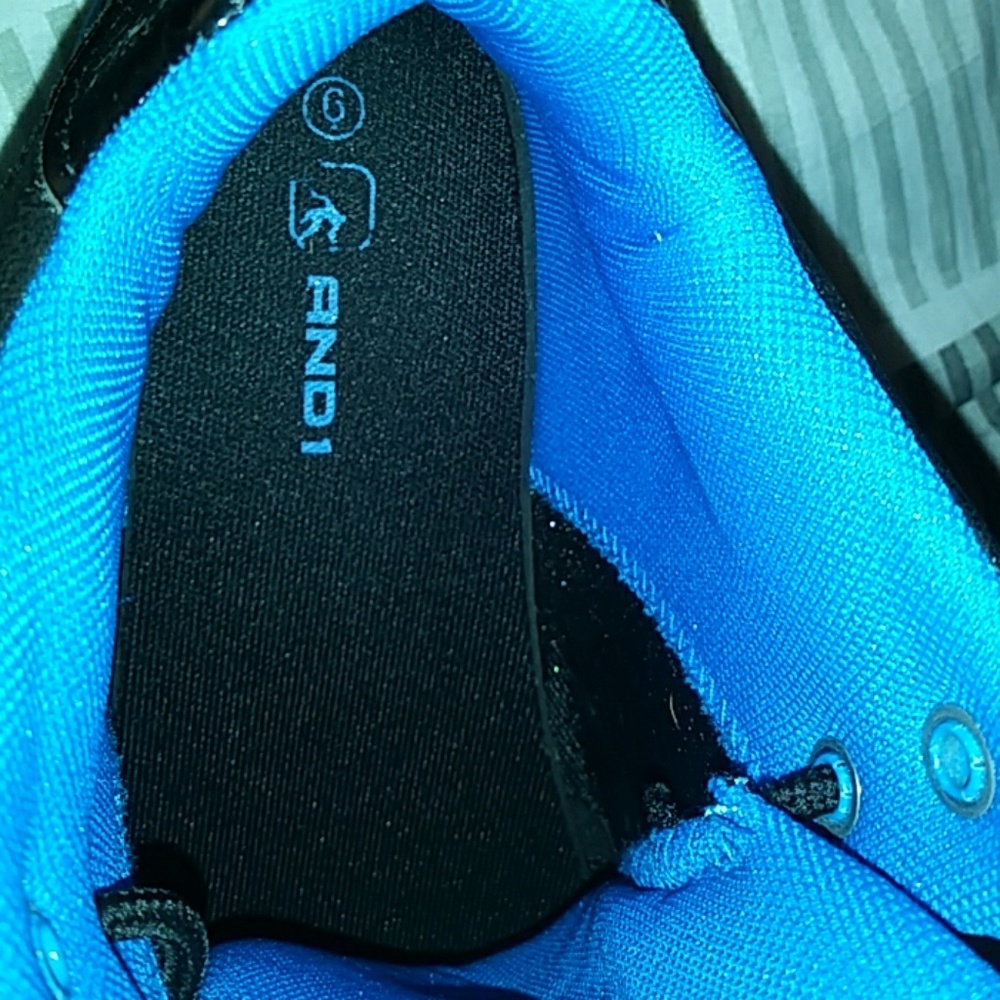 And 1s - Picture 4 of 5